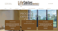 Desktop Screenshot of lifesmilesdental.com