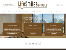 Tablet Screenshot of lifesmilesdental.com